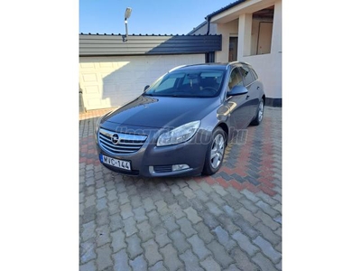 OPEL INSIGNIA Sports Tourer 2.0 CDTI Edition