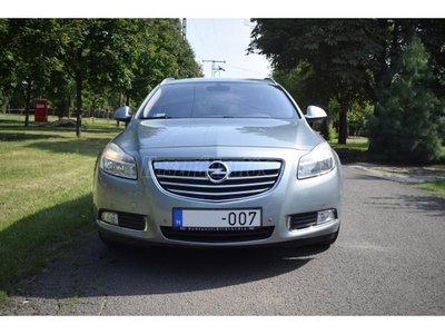 OPEL INSIGNIA Sports Tourer 2.0 CDTI Edition AKÁR 1 ÉV GARANCIÁVAL