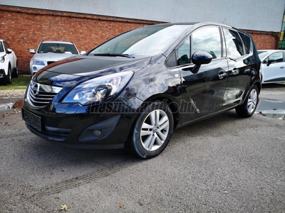 OPEL MERIVA B 1.7 CDTI Selection Xenon Panoráma Félbőr Friss Szervíz!