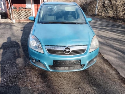 OPEL ZAFIRA 2.0 T Sport