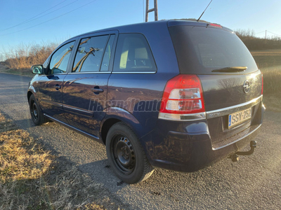 OPEL ZAFIRA B 1.8 Cosmo