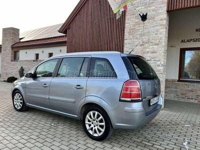 OPEL ZAFIRA B 1.9 CDTI Cosmo