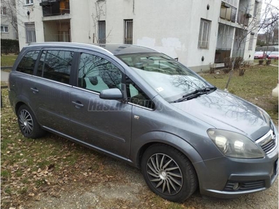 OPEL ZAFIRA B 1.9 DTI Cosmo