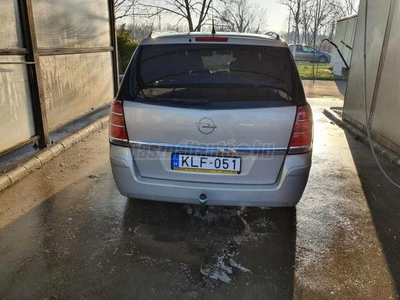 OPEL ZAFIRA B 1.9 DTI Essentia