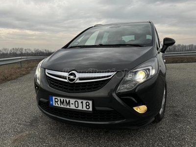 OPEL ZAFIRA TOURER 2.0 CDTI Cosmo 165e. km. kerékpártartó