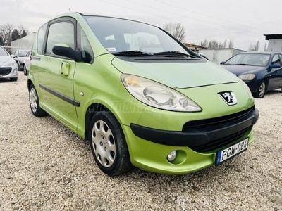 PEUGEOT 1007 1.4 16V Trendy