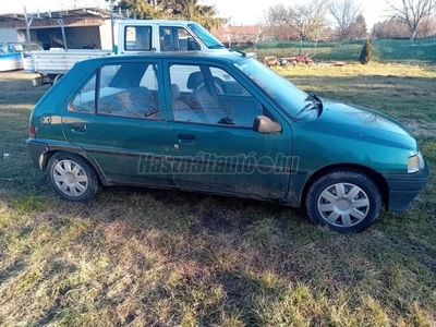 PEUGEOT 106 1.4 D XR Kitünö