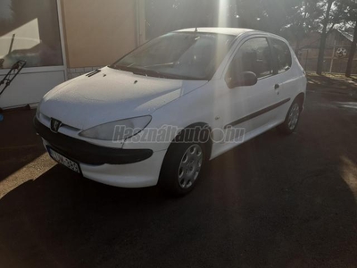 PEUGEOT 206 1.4 HDi TRENDY FRISS VIZSGA!