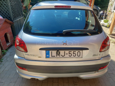 PEUGEOT 206 1.4 TRENDY