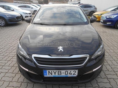 PEUGEOT 308 SW 1.6 BlueHDi Business Line M.o.-i..szervizkönyv