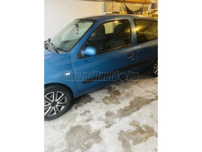 RENAULT CLIO 1.2 16V 501