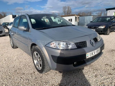 RENAULT MEGANE 1.6 16V Authentique