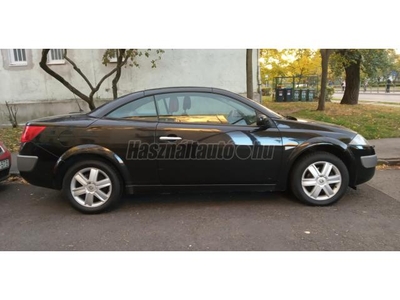 RENAULT MEGANE CC 1.9 dCi Privilege FRISS MŰSZAKIVAL