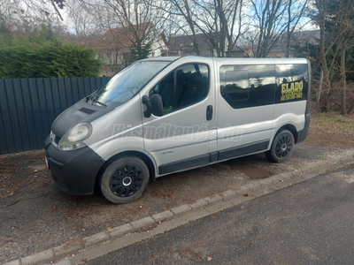 RENAULT TRAFIC 1.9 dCi L1H1