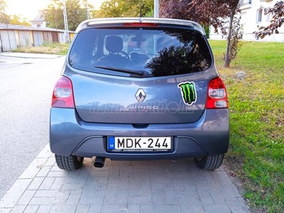 RENAULT TWINGO 1.5 dCi Dynamique