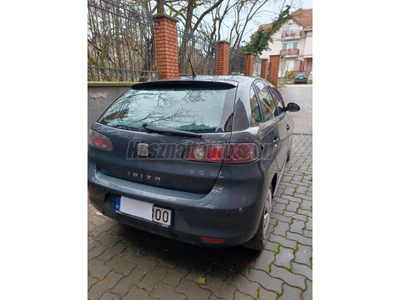 SEAT IBIZA 1.4 16V Premium