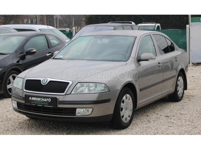 SKODA OCTAVIA 1.6 Gift Magyarországi. Téli-nyári kerekek