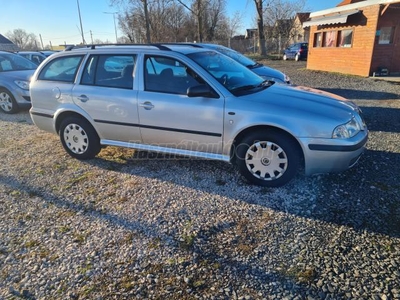 SKODA OCTAVIA Combi 1.6 Classic