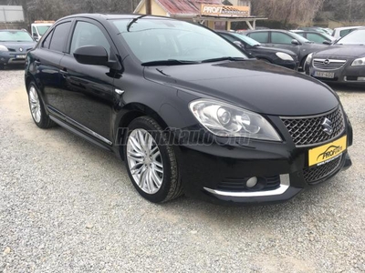 SUZUKI KIZASHI 2.4 SDLX CVT 4WD +SZERVIZKÖNYV+ÜLÉSFŰTÉS+198E.KM+