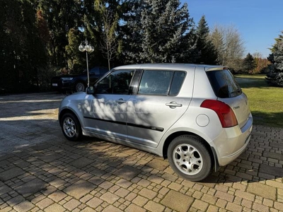 SUZUKI SWIFT 1.3 GLX CD AC