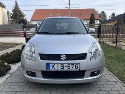 SUZUKI SWIFT 1.3 GLX CD AC