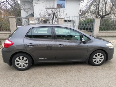 TOYOTA AURIS 1.4 D-4D NDE150