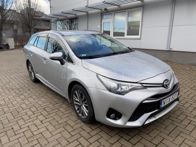 TOYOTA AVENSIS Touring Sports 1.6 D-4D Active Trend