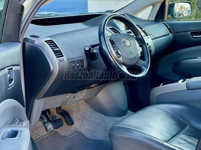 TOYOTA PRIUS 1.5 HSD IPA NAVI 2006 (Automata) / 2. Tulaj!/ Gyári fény!/ Mo-i!/ JBL/ Bőr/ NAVI/ Limitált/ Keyless Entry