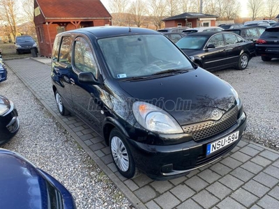 TOYOTA YARIS VERSO 1.3 Linea Luna