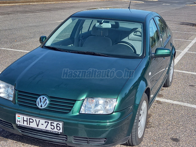 VOLKSWAGEN BORA 1.6 Comfortline