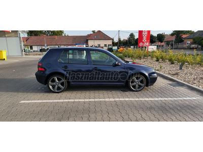 VOLKSWAGEN GOLF IV 1.6