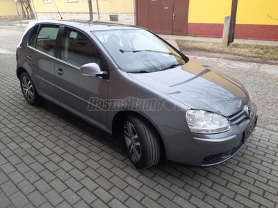 VOLKSWAGEN GOLF V 1.6 Premium 189.000 km! Korróziómentes! Friss szervíz!