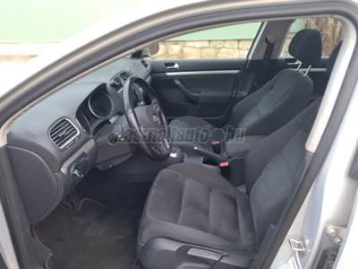 VOLKSWAGEN GOLF VI 1.6 TDi Highline DSG