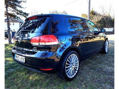 VOLKSWAGEN GOLF VI 1.6 TDi Trendline DSG