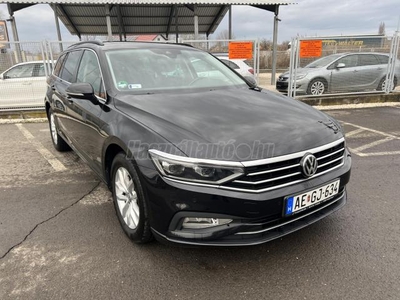 VOLKSWAGEN PASSAT Variant 2.0 TDI SCR Business DSG LED MÁTRIX//PANORÁMA/VIRTUAL/KITŰNŐ/SZ.KÖNYV!