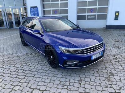 VOLKSWAGEN PASSAT Variant 2.0 TDI SCR Elegance DSG R-Line-Állófűtés-IQLED-Vonóhorog-200LE EVO-Sávtartó-ACC!