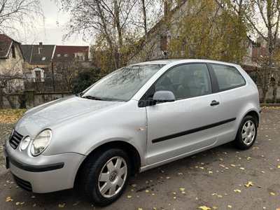 VOLKSWAGEN POLO IV 1.2 55