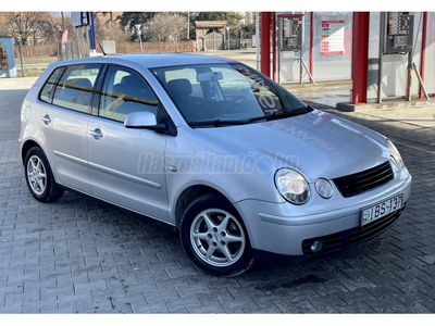 VOLKSWAGEN POLO IV 1.4 75 16V