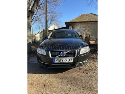 VOLVO S80 2.4 D [D5] AWD Summum Geartronic