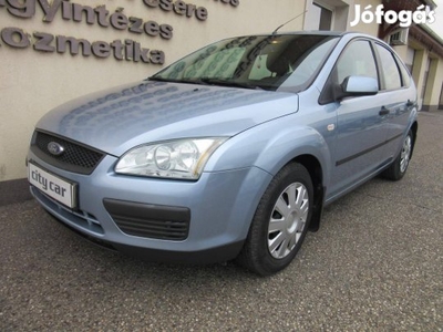 Ford Focus 1.4 Trend Klima. ABS !