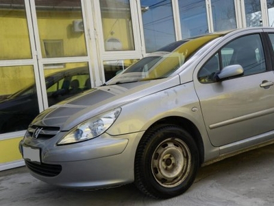 Peugeot 307 1.6 Presence (Automata) Digit Klíma!