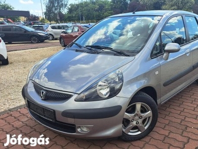 Honda Jazz 1.2 S Cool 147.000KMK!!!.végig vezet...