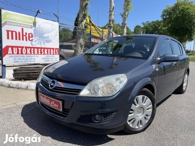 Opel Astra H 1.6 Essentia Digit Klíma! Megkímélt!