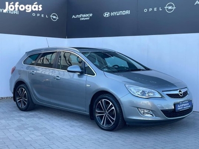 Opel Astra J Sports Tourer 1.4 T Cosmo magyaror...