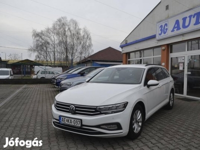 Volkswagen Passat VIII Variant 2.0 TDI SCR Busi...