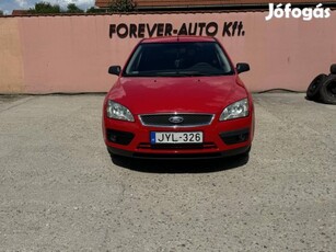 Ford Focus 1.4 Ambiente Klíma! Szervokormány