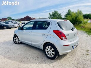 Hyundai I20 1.4 Go! Brasil Sport Tetőablak Digi...