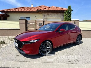 MAZDA Mazda 3