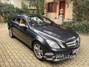 MERCEDES-BENZ E-osztály