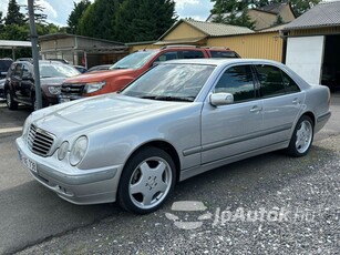 MERCEDES-BENZ E-osztály